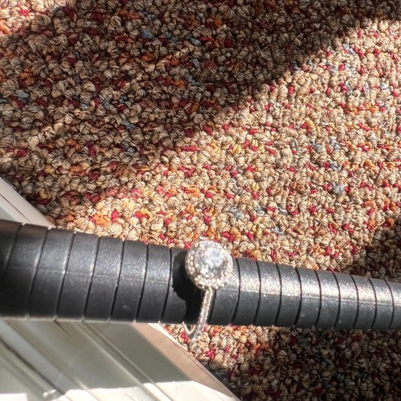 925 silver CN faux diamond engagement ring bling shiny size 5.5 rhinestone - Picture 2 of 5